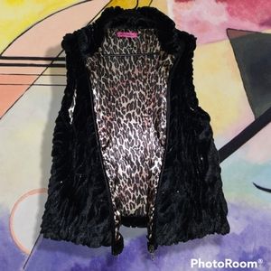Betsy Johnson Black Faux Fur Vest w/ satin Leopard Print Lining. Sz. M